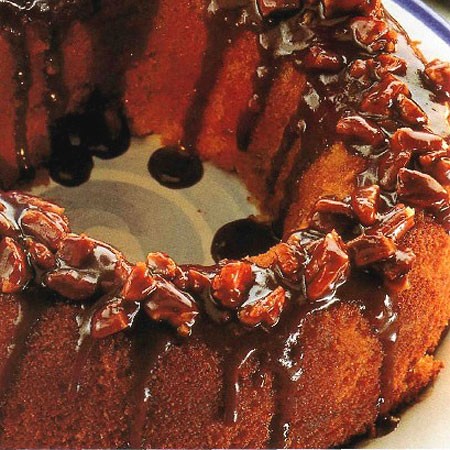 Recette de la Couronne au chocolat avec sa sauce au fudge